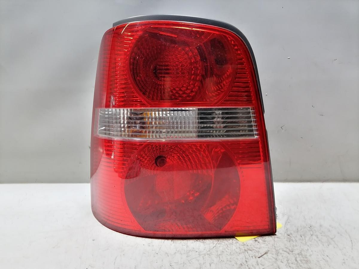 VW Touran 1T original R&uuml;cklicht R&uuml;ckleuchte Schlussleuchte links Bj.2006